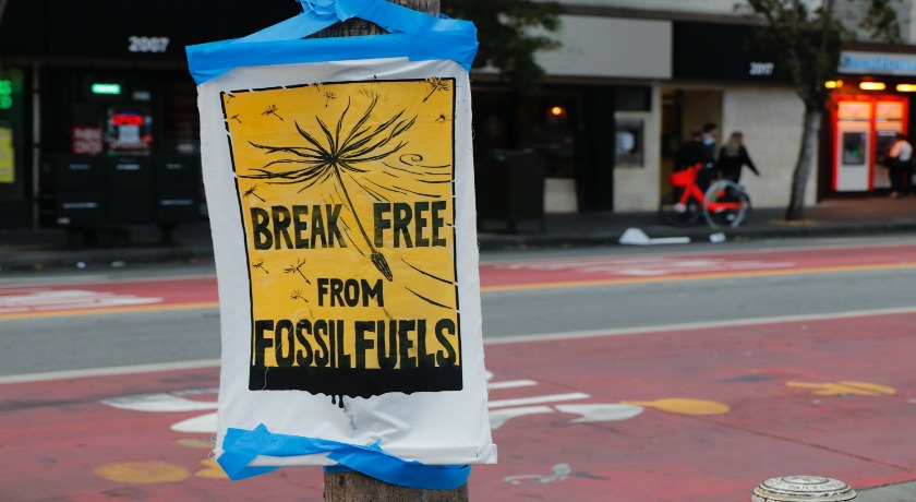 Fossil Fuels credit Eelco Böhtlingk unsplash